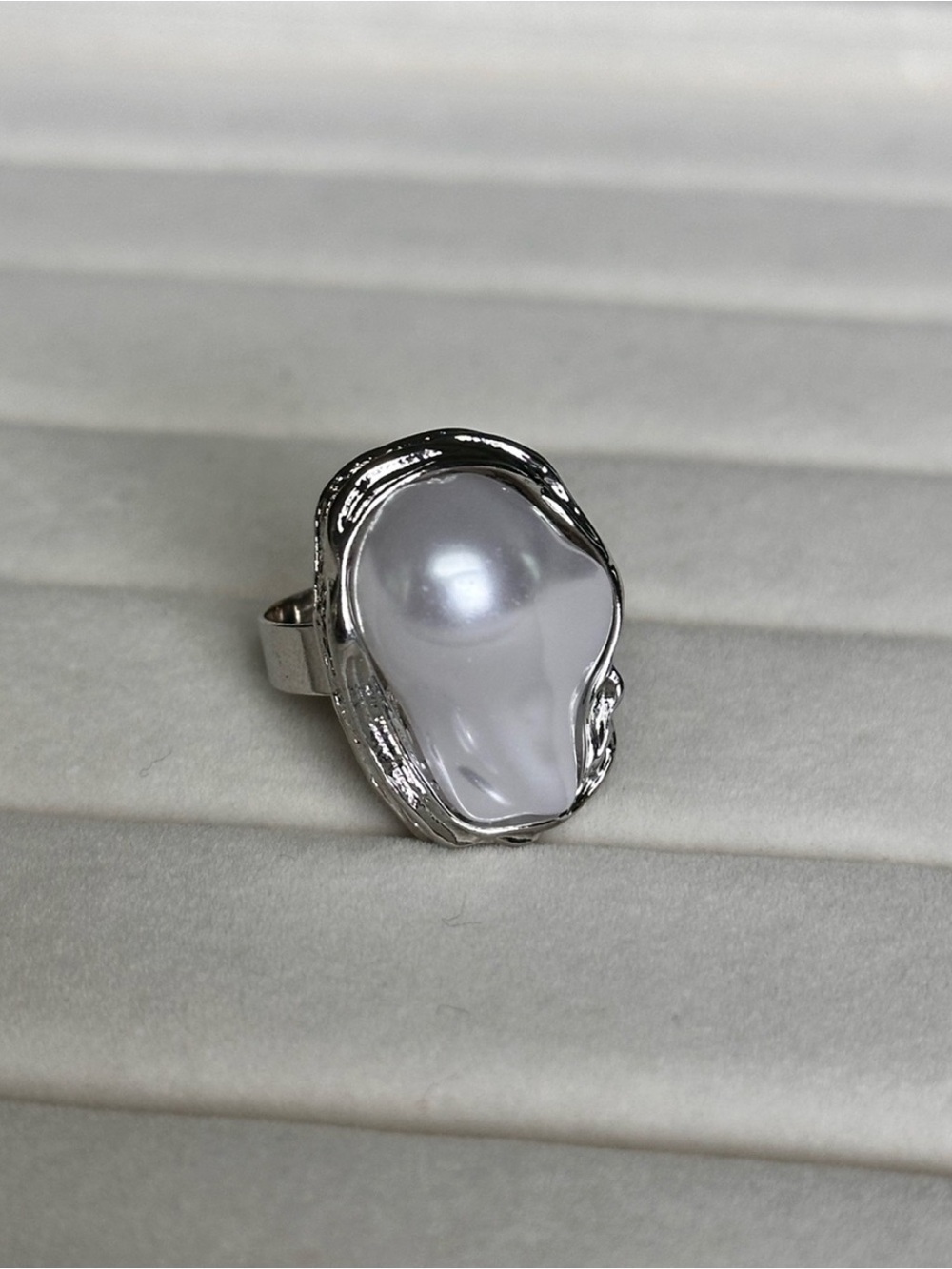 Silver Pearl Statement Ring - White - Picture 2 of 5